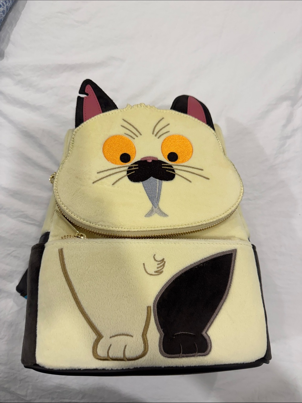 Cute Cream Cat Backpack - Loungefly Disney Dogs and Cats Machiavelli Cosplay